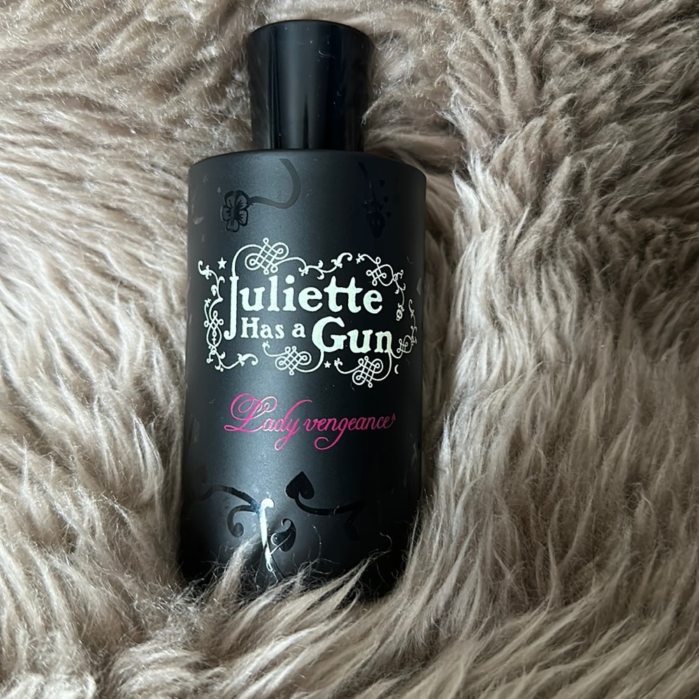 Juliette Has a Gun Lady Vengeance